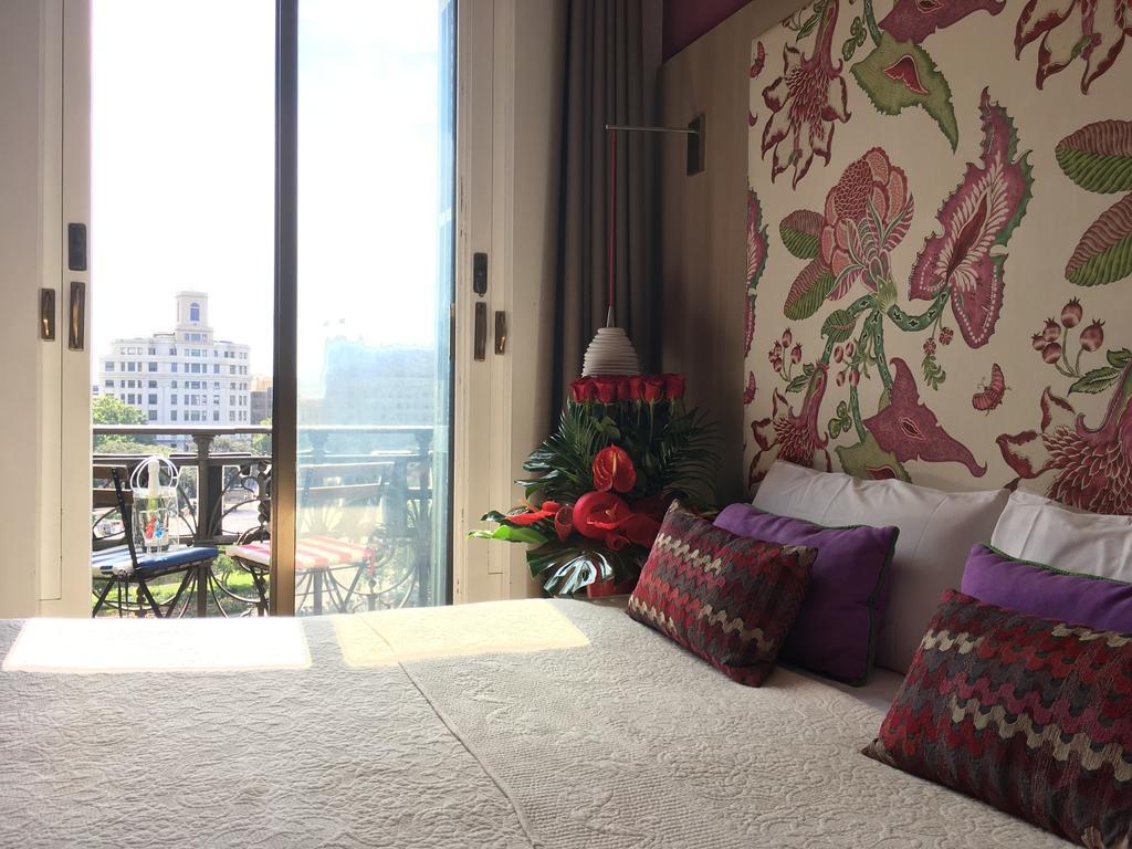 Hotel Ginebra Барселона Экстерьер фото