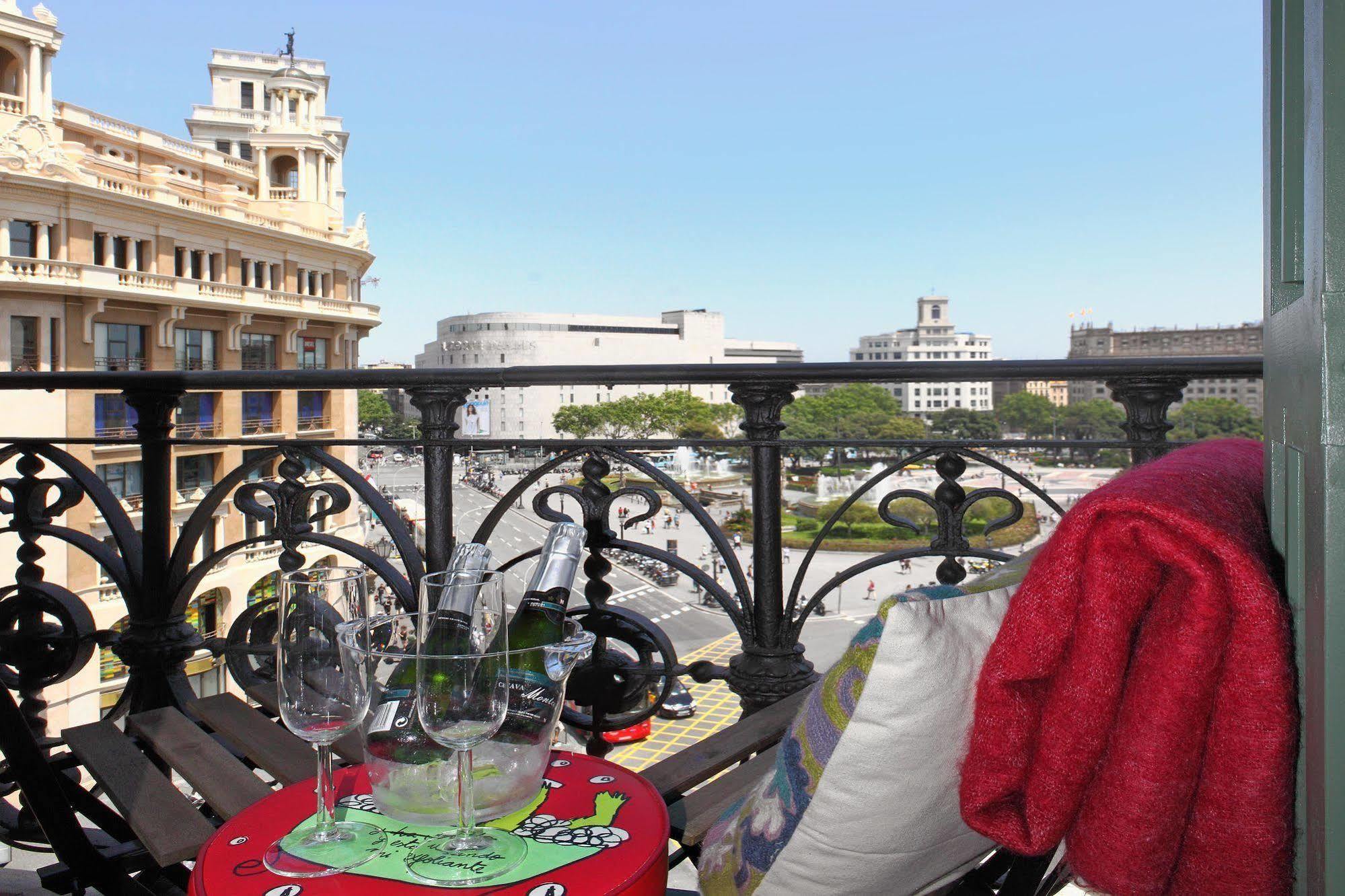 Hotel Ginebra Барселона Экстерьер фото