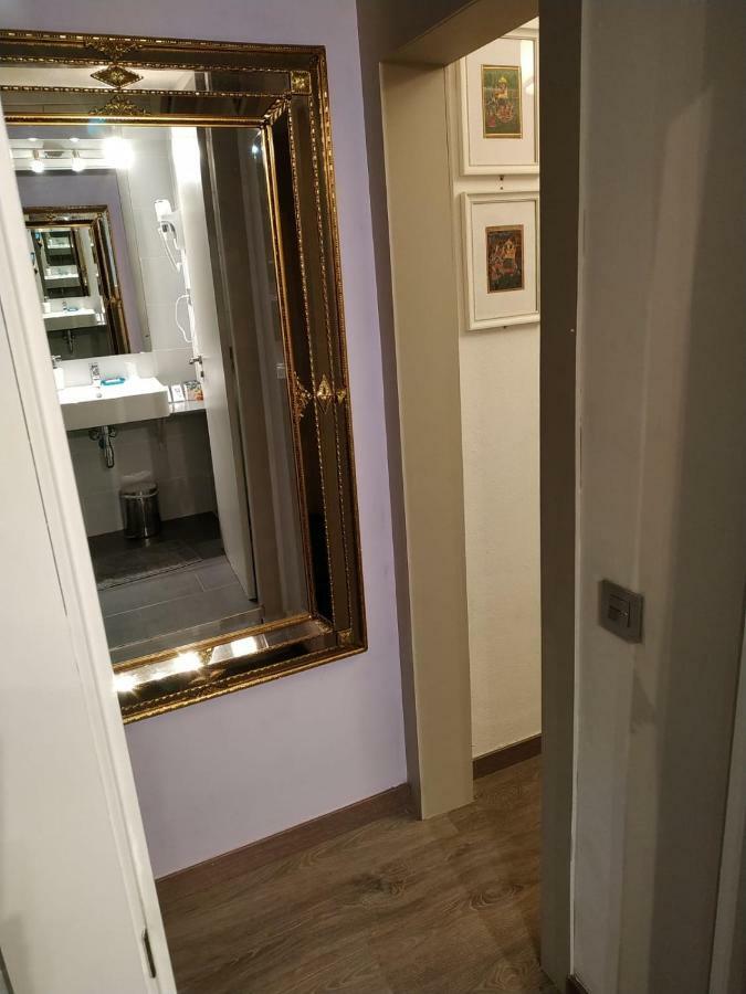Hotel Ginebra Барселона Экстерьер фото